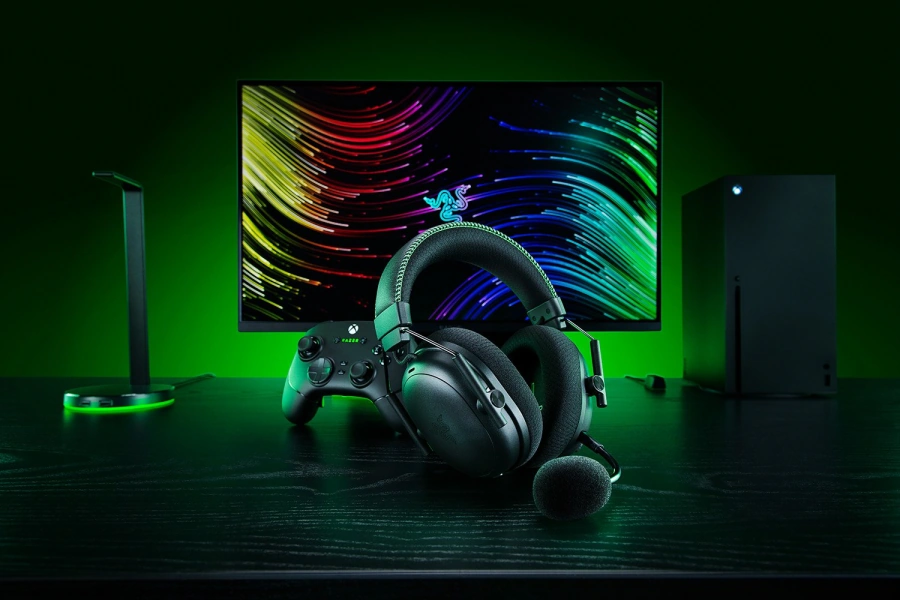Ігрова гарнітура Razer BlackShark V3 Pro for Xbox - Black (RZ04-05400300-R3M1)