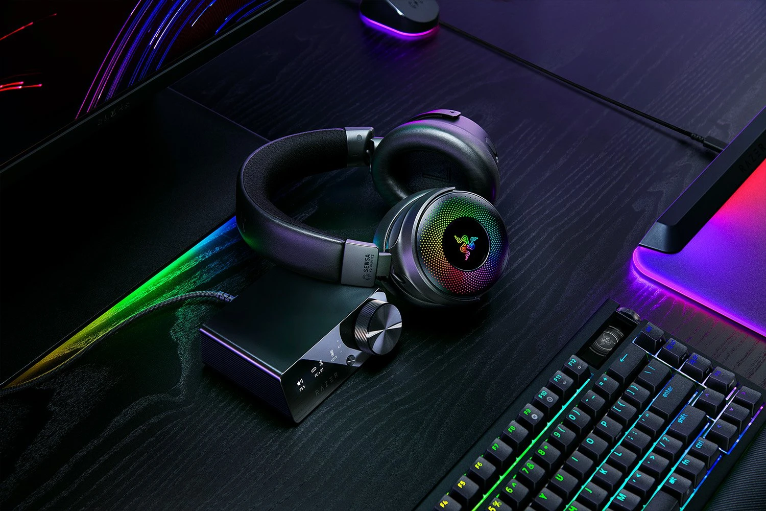 Ігрова гарнітура Razer Kraken V4 Pro Wireless - Black (RZ04-05160100-R3M1)