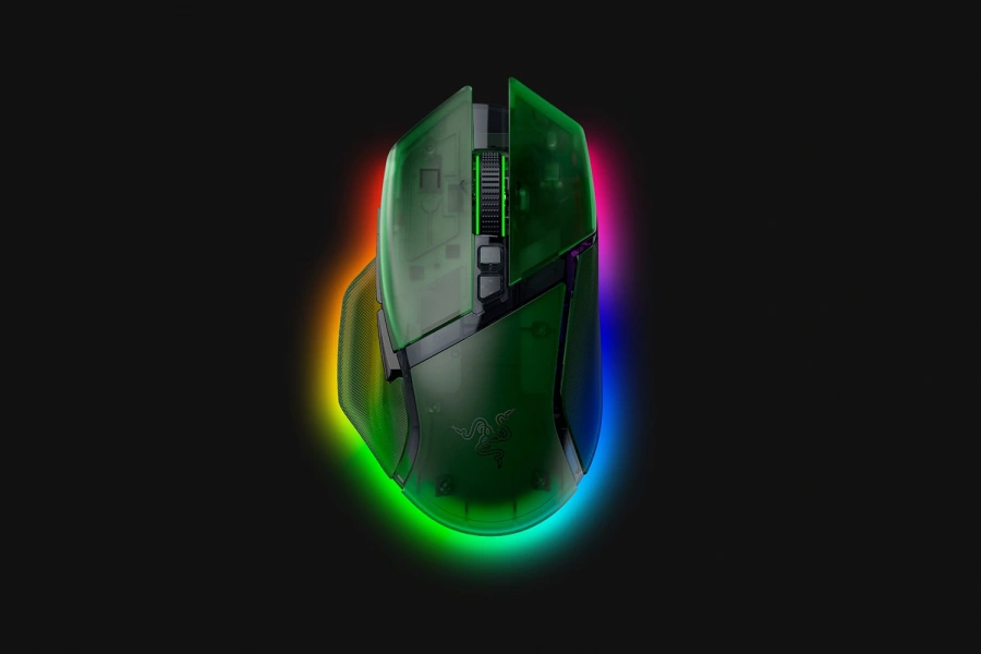 Миша Razer Basilisk V3 Pro 35K Fully Customizable Wireless Ergonomic RGB Gaming Mouse - Phantom Green Edition (RZ01-05240300-R3G1)