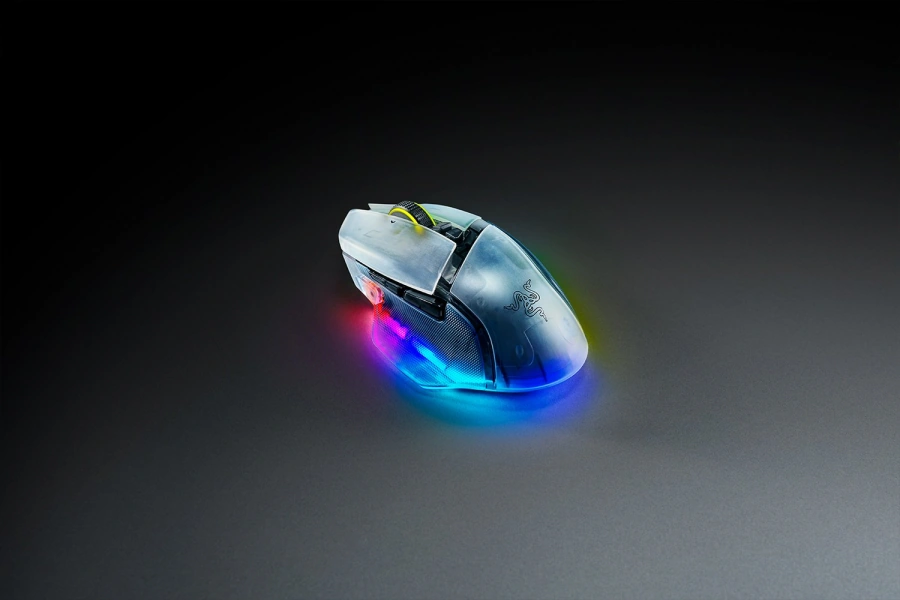 Миша Razer Basilisk V3 Pro 35K Fully Customizable Wireless Ergonomic RGB Gaming Mouse - Phantom White Edition (RZ01-05240400-R3G1)