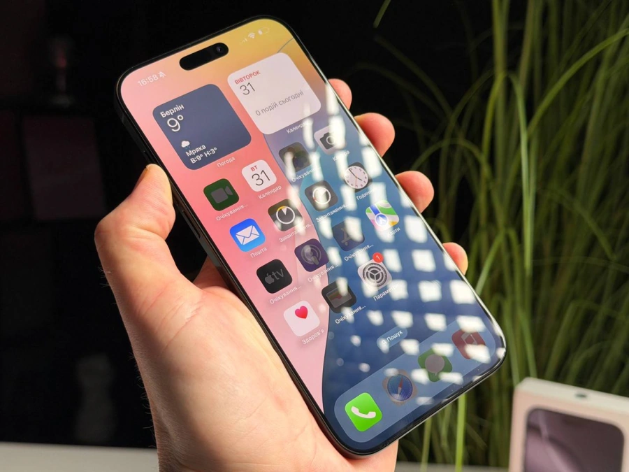 OPEN BOX Apple iPhone 16 Pro Max 1TB Black Titanium (MYX43) - Стан: ідеальний | Акумулятор: 100% | Комплектація: повний | Гарантія: 9 міс.