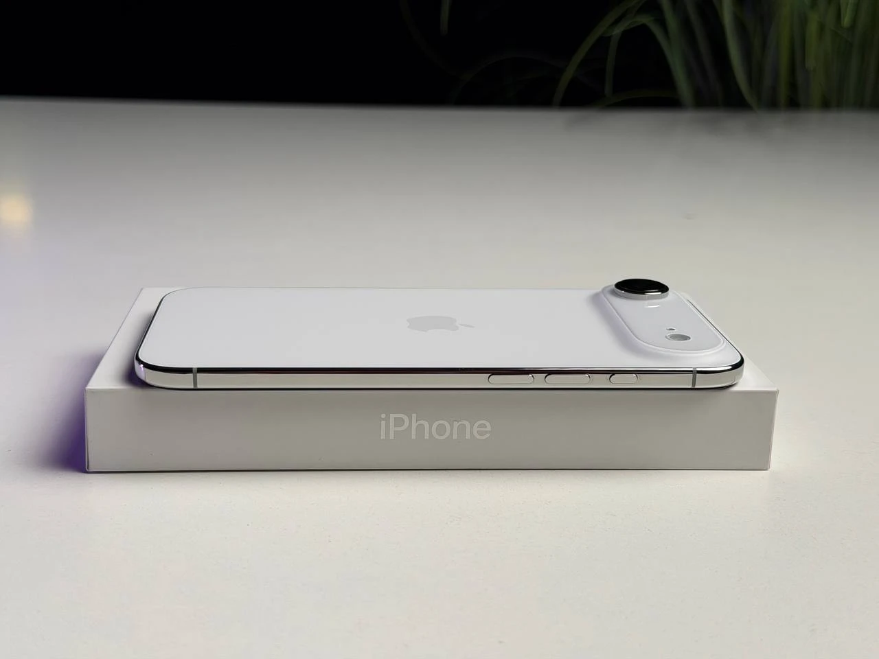 OPEN BOX Apple iPhone Air 512GB Cloud White (MG2T4, MG1G4, MG2D4) - Стан: ідеальний | Акумулятор: 100% | Комплектація: повний | Гарантія: 6 міс.