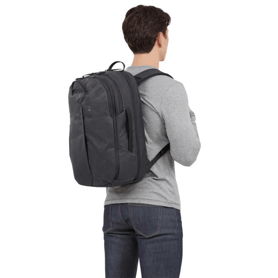 Рюкзак для ноутбука та подорожей Thule Aion Travel Backpack 28L - Black (3204721)