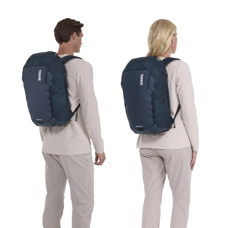 Рюкзак для ноутбука та подорожей Thule Chasm Laptop Backpack 26L - Darkest Blue (3205583)