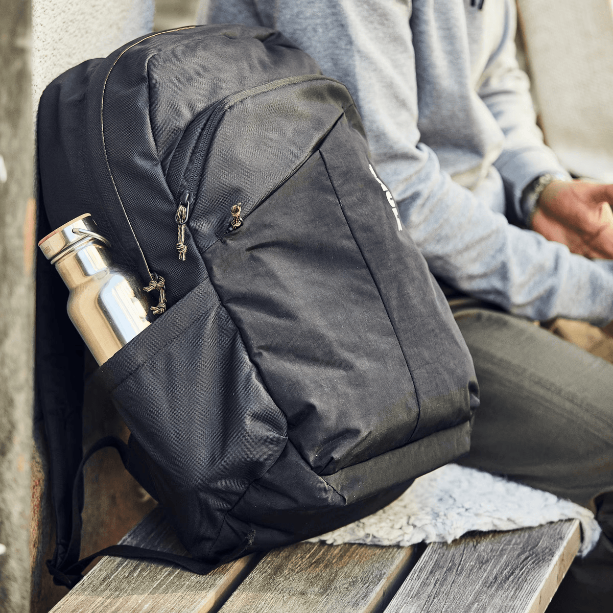 Рюкзак для ноутбука Thule Indago Backpack 23L - Tinted Taupe (3205205)