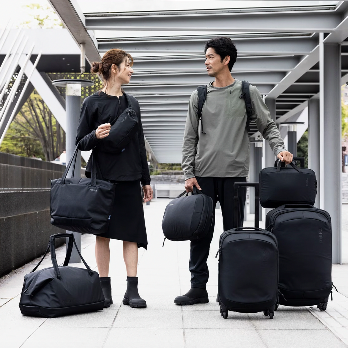 Сумка через плечо для аксессуаров Thule Subterra 2 Crossbody Bag 5L - Black (3205035)