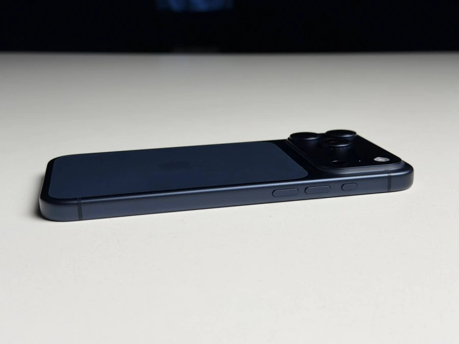 ВІТРИННИЙ Apple iPhone 17 Pro Max 1TB eSim Deep Blue (MFXQ4, MFYH4) - Стан: гарний | Акумулятор: 100% | Комплектація: повний | Гарантія: 3 міс.