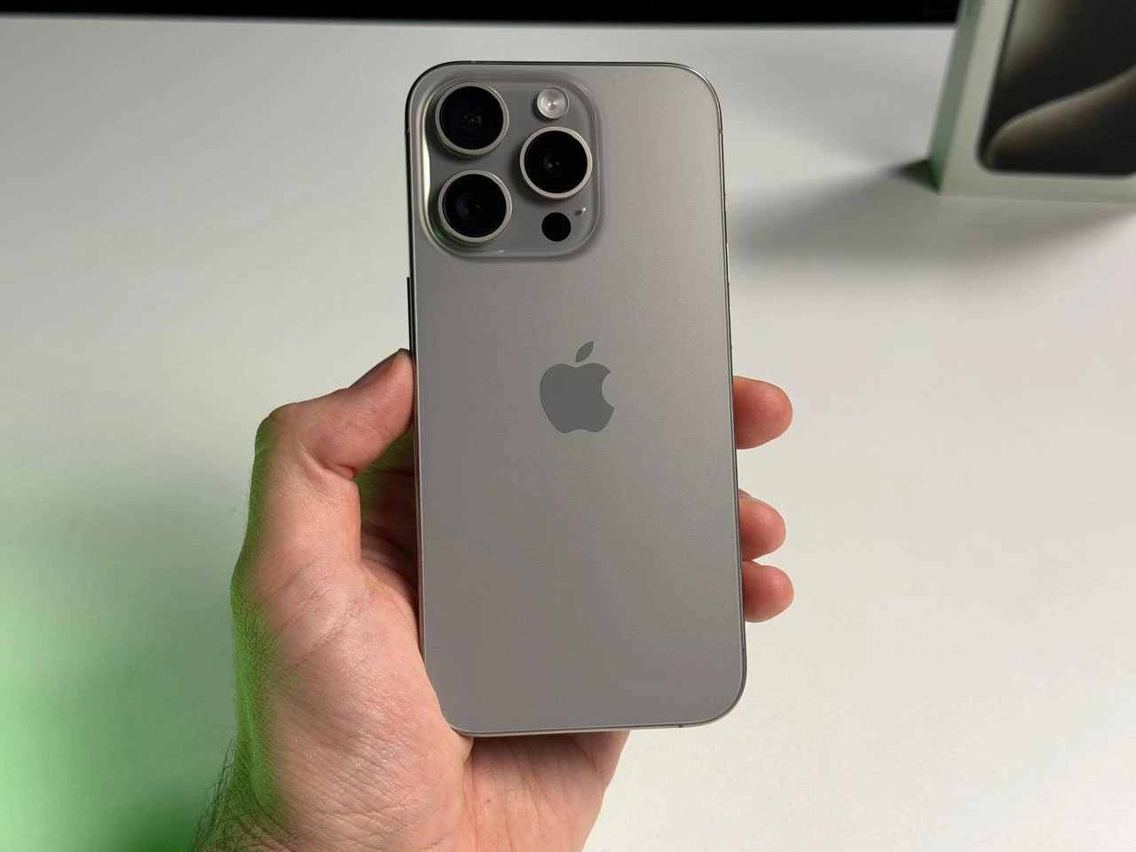 ВЖИВАНИЙ Б/У Apple iPhone 15 Pro 256GB Natural Titanium (MTV53) - Стан: ідеальний | Акумулятор: 100% | Комплектація: повний | Гарантія: 3 міс.