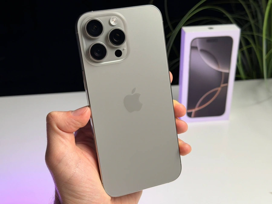 ВЖИВАНИЙ Б/У Apple iPhone 16 Pro Max 512GB Natural Titanium (MYX33) - Стан: ідеальний | Акумулятор: 99% | Комплектація: повний | Гарантія: 6 міс.