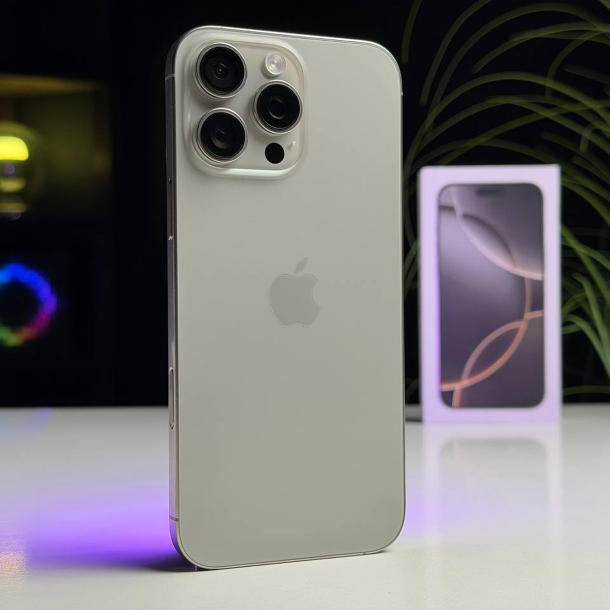 ВЖИВАНИЙ Б/У Apple iPhone 16 Pro Max 512GB Natural Titanium (MYX33) - Стан: ідеальний | Акумулятор: 99% | Комплектація: повний | Гарантія: 6 міс.