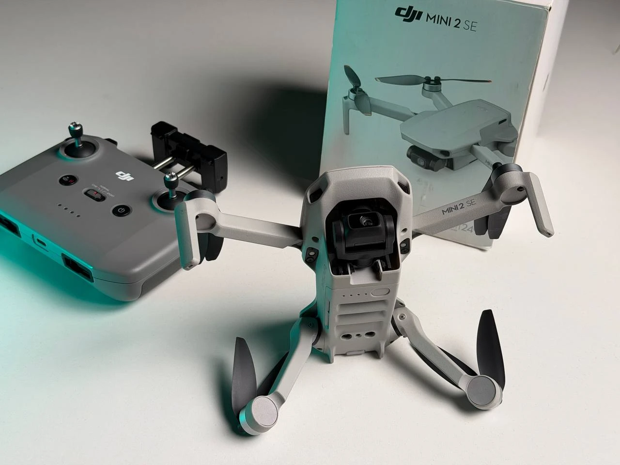 ВЖИВАНИЙ Б/У Квадрокоптер DJI Mini 2 SE (CP.MA.00000573.01) - Стан: гарний | Акумулятор: 100% | Комплектація: повний | Гарантія: 3 міс.
