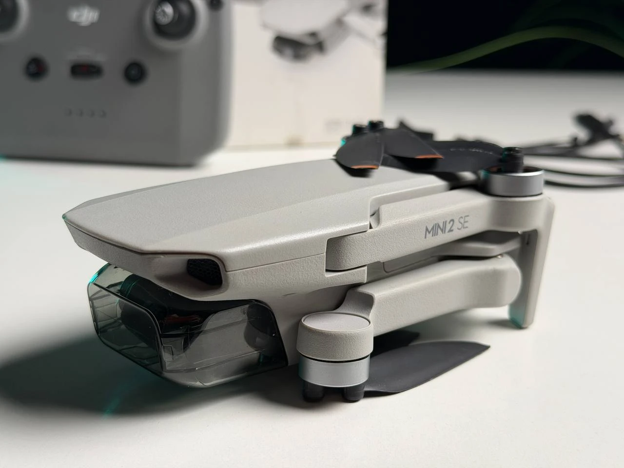 ВЖИВАНИЙ Б/У Квадрокоптер DJI Mini 2 SE (CP.MA.00000573.01) - Стан: гарний | Акумулятор: 100% | Комплектація: повний | Гарантія: 3 міс.