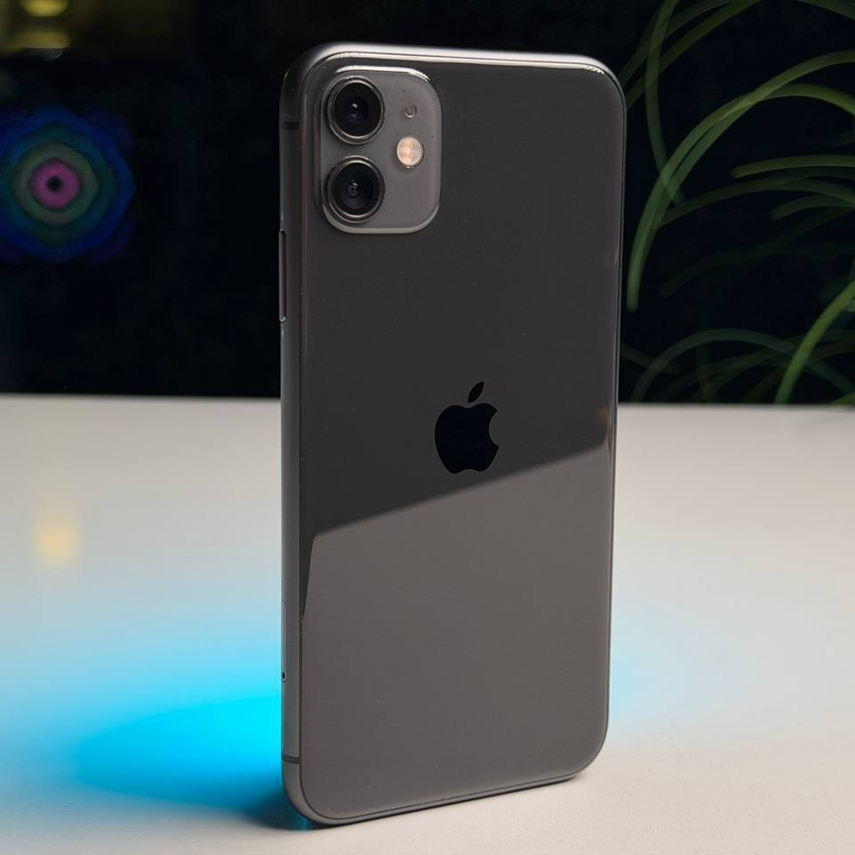 ВЖИВАНИЙ Б/У Apple iPhone 11 64GB Black (MWLT2) Full Box - Состояние: хороший | Аккумулятор: 100% | Комплектация: iPhone, кабель | Гарантия: 3 мес.