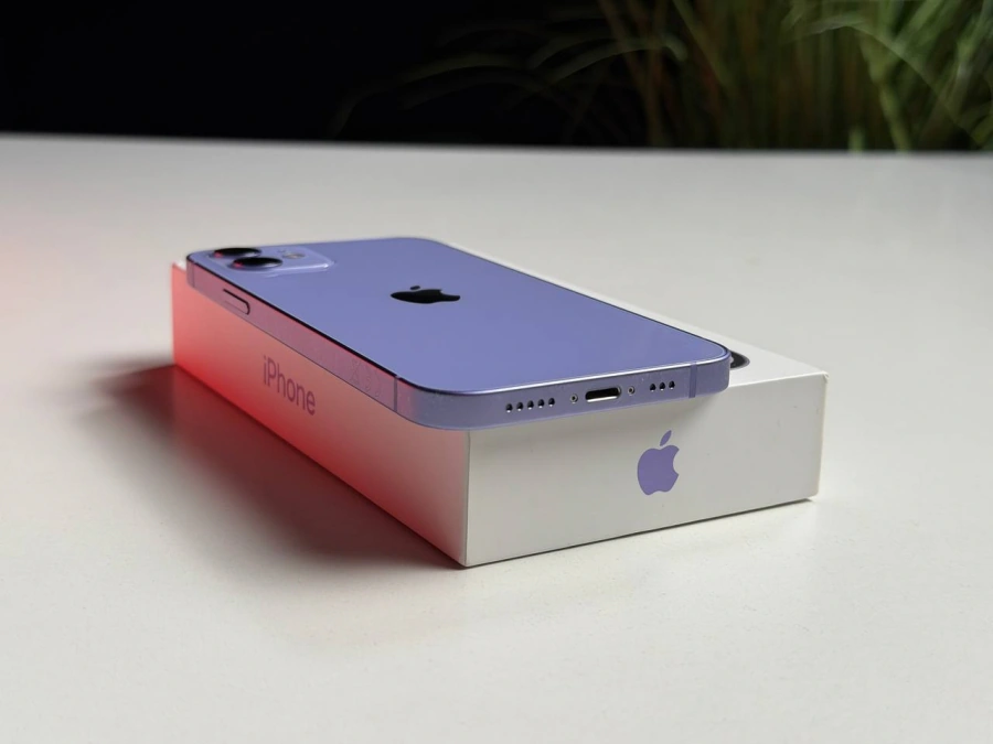 ВЖИВАНИЙ Б/У Apple iPhone 12 128GB Purple (MJNP3) - Стан: гарний | Акумулятор: 100% | Комплектація: повний | Гарантія: 3 міс.
