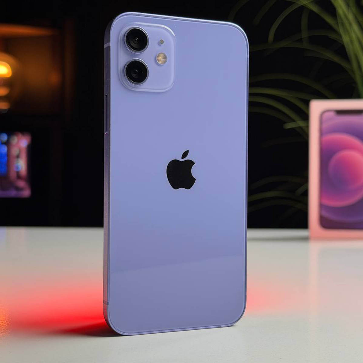 ВЖИВАНИЙ Б/У Apple iPhone 12 128GB Purple (MJNP3) - Стан: гарний | Акумулятор: 100% | Комплектація: повний | Гарантія: 3 міс.
