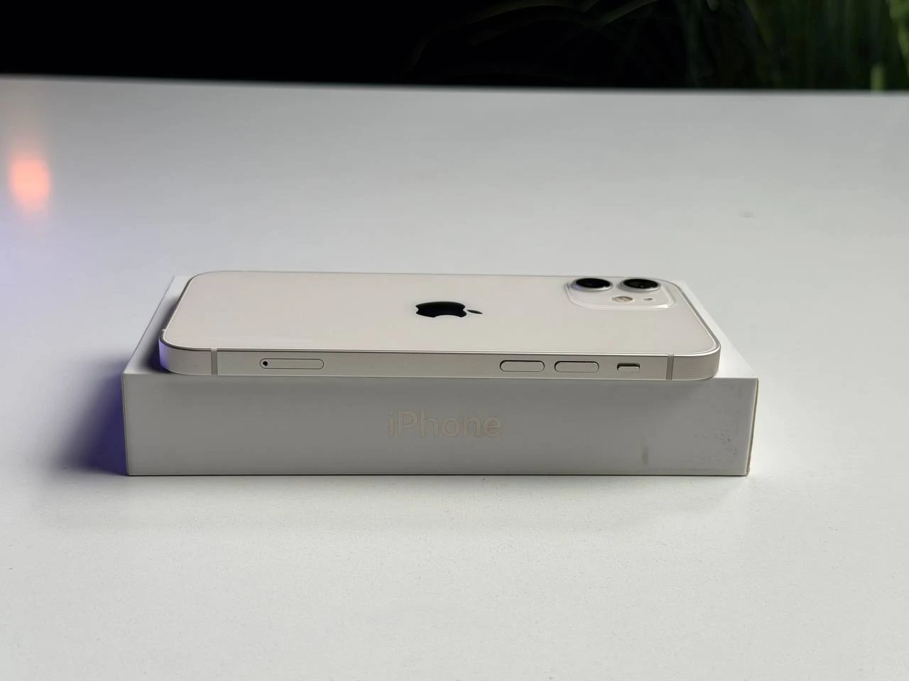 ВЖИВАНИЙ Б/У Apple iPhone 12 128GB White (MGHD3, MGJC3) - Стан: ідеальний | Акумулятор: 100% | Комплектація: повний | Гарантія: 3 міс.