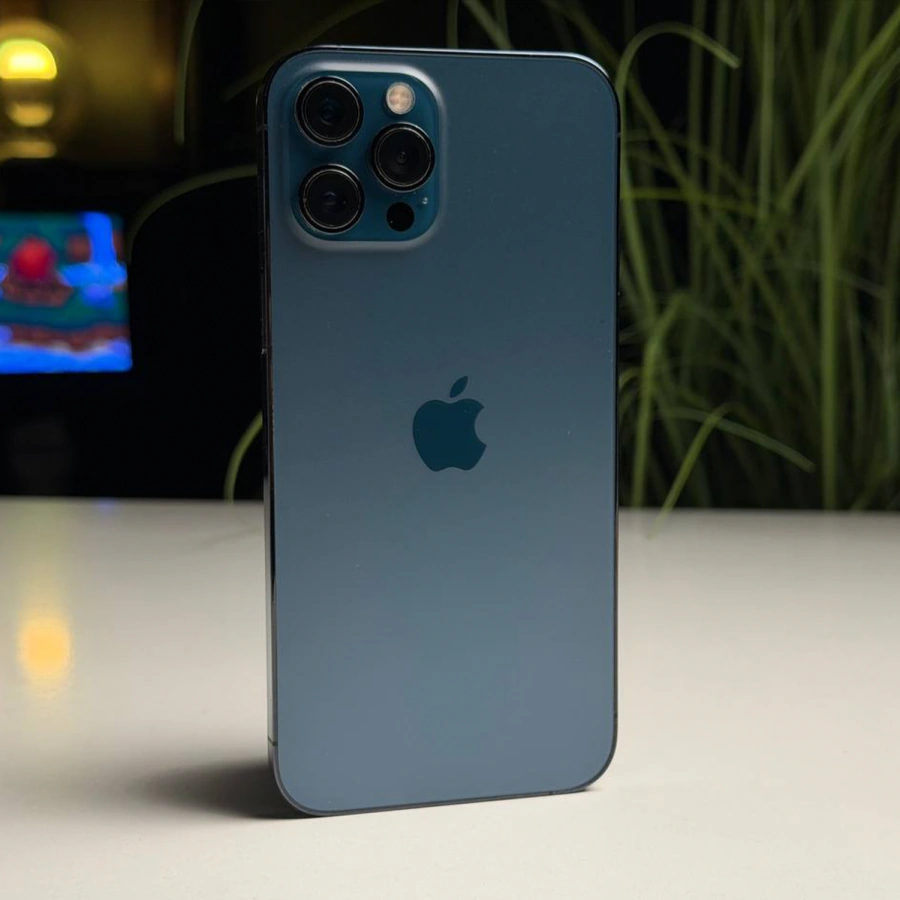 ВЖИВАНИЙ Б/У Apple iPhone 12 Pro Max 256GB Pacific Blue (MGCN3, MGDF3) - Стан: задовільний | Акумулятор: 100% | Комплектація: iPhone, кабель | Гарантія: 3 міс.