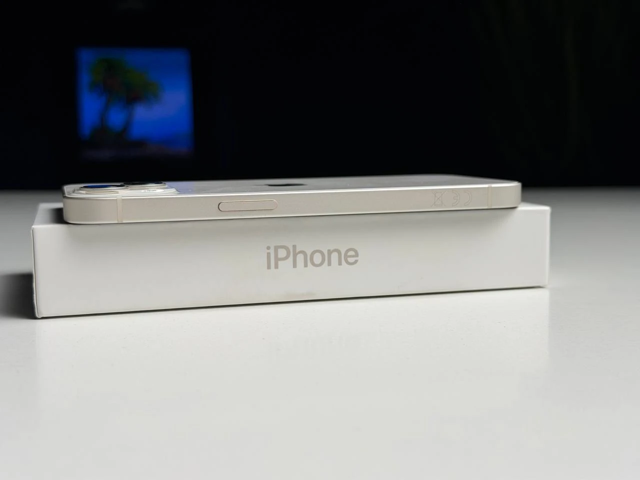 ВЖИВАНИЙ Б/У Apple iPhone 13 256GB Starlight (MLMX3, MLQ73) - Состояние: хороший | Аккумулятор: 100% | Комплектация: полный | Гарантия: 3 мес.