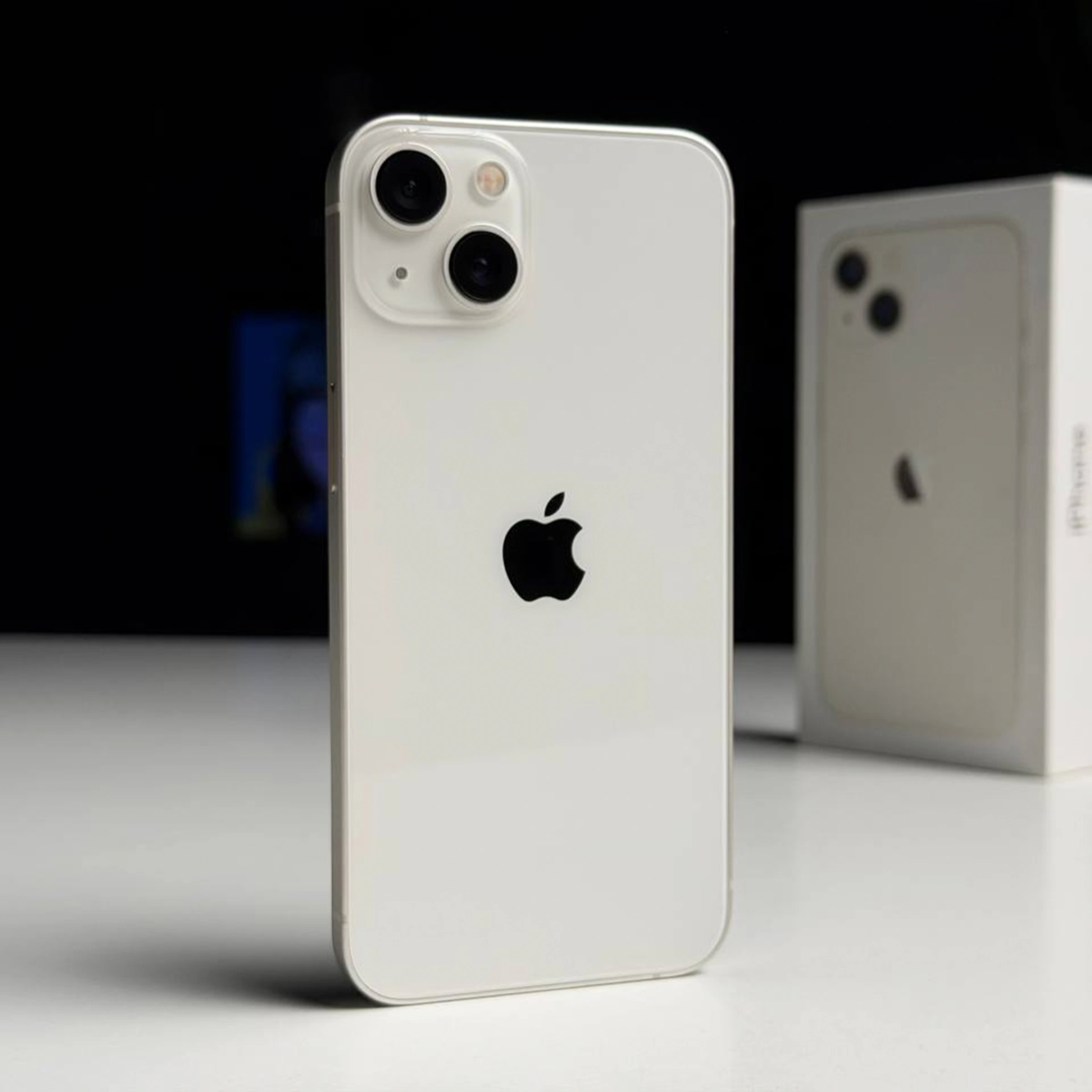 ВЖИВАНИЙ Б/У Apple iPhone 13 256GB Starlight (MLMX3, MLQ73) - Состояние: хороший | Аккумулятор: 100% | Комплектация: полный | Гарантия: 3 мес.