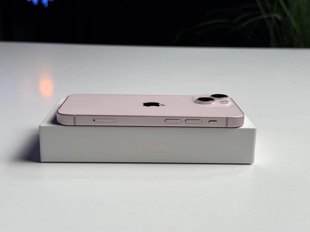 ВЖИВАНИЙ Б/У Apple iPhone 13 Mini 128GB Pink (MLHP3, MLK23) - Стан: гарний | Акумулятор: 100% | Комплектація: повний | Гарантія: 3 міс.