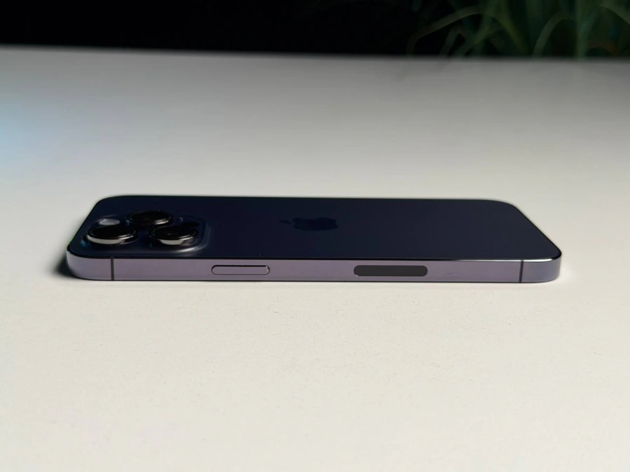 ВЖИВАНИЙ Б/У Apple iPhone 14 Pro Max 128GB Deep Purple eSim (MQ8R3) - Стан: гарний | Акумулятор: 100% | Комплектація: iPhone, кабель | Гарантія: 3 міс.