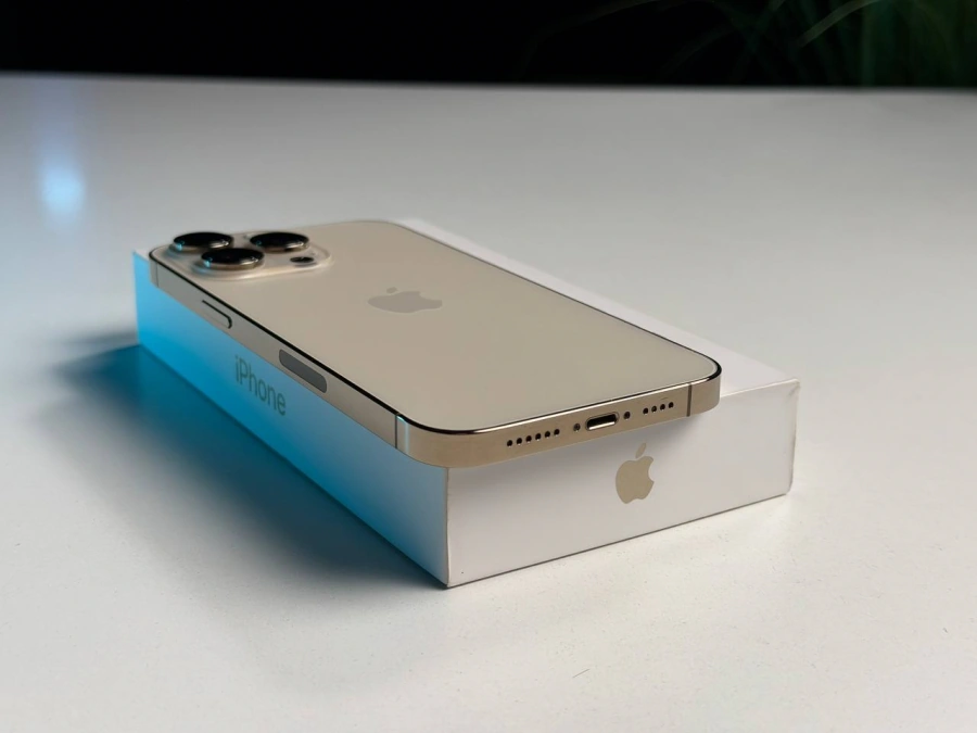ВЖИВАНИЙ Б/У Apple iPhone 14 Pro Max 256GB Gold eSim (MQ8V3) - Состояние: хороший | Аккумулятор: 87% | Комплектация: полный | Гарантия: 3 мес.