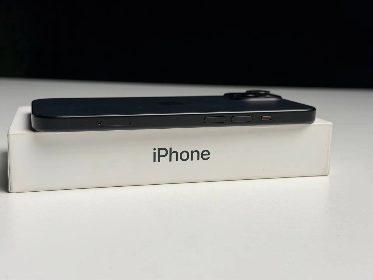 ВЖИВАНИЙ Б/У Apple iPhone 15 128GB Black (MTP03) - Состояние: хороший | Аккумулятор: 88% | Комплектация: полный | Гарантия: 3 мес.