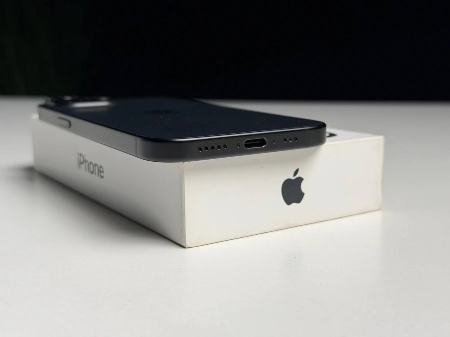 ВЖИВАНИЙ Б/У Apple iPhone 15 128GB Black (MTP03) - Состояние: хороший | Аккумулятор: 88% | Комплектация: полный | Гарантия: 3 мес.