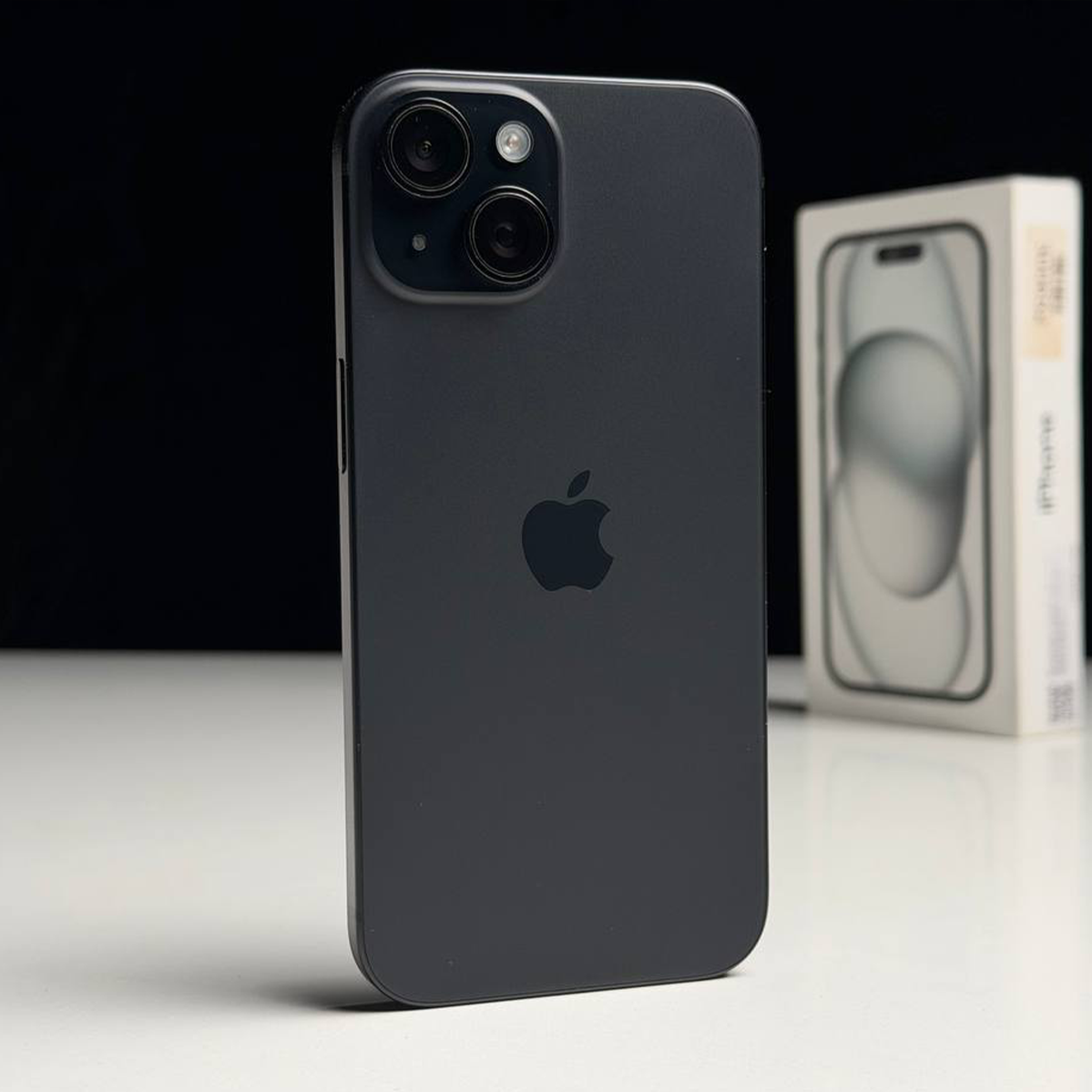 ВЖИВАНИЙ Б/У Apple iPhone 15 128GB Black (MTP03) - Состояние: хороший | Аккумулятор: 88% | Комплектация: полный | Гарантия: 3 мес.