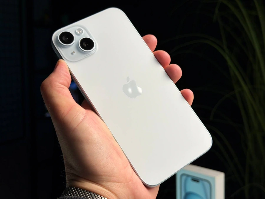 ВЖИВАНИЙ Б/У Apple iPhone 15 Plus 128GB Blue eSim (MTXV3) - Стан: гарний | Акумулятор: 89% | Комплектація: повний | Гарантія: 3 міс.