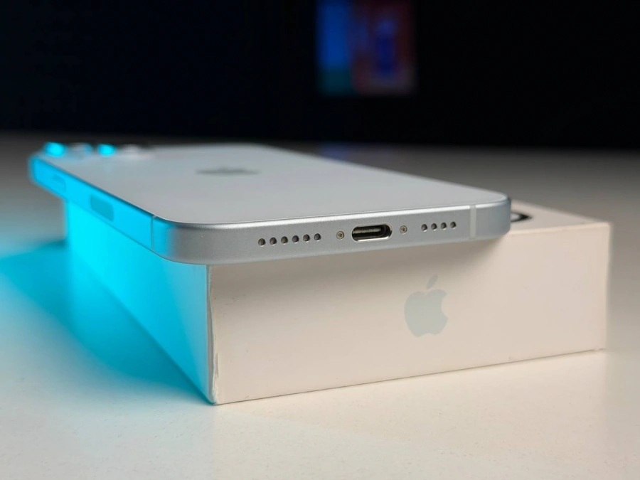 ВЖИВАНИЙ Б/У Apple iPhone 15 Plus 128GB Blue eSim (MTXV3) - Стан: гарний | Акумулятор: 89% | Комплектація: повний | Гарантія: 3 міс.