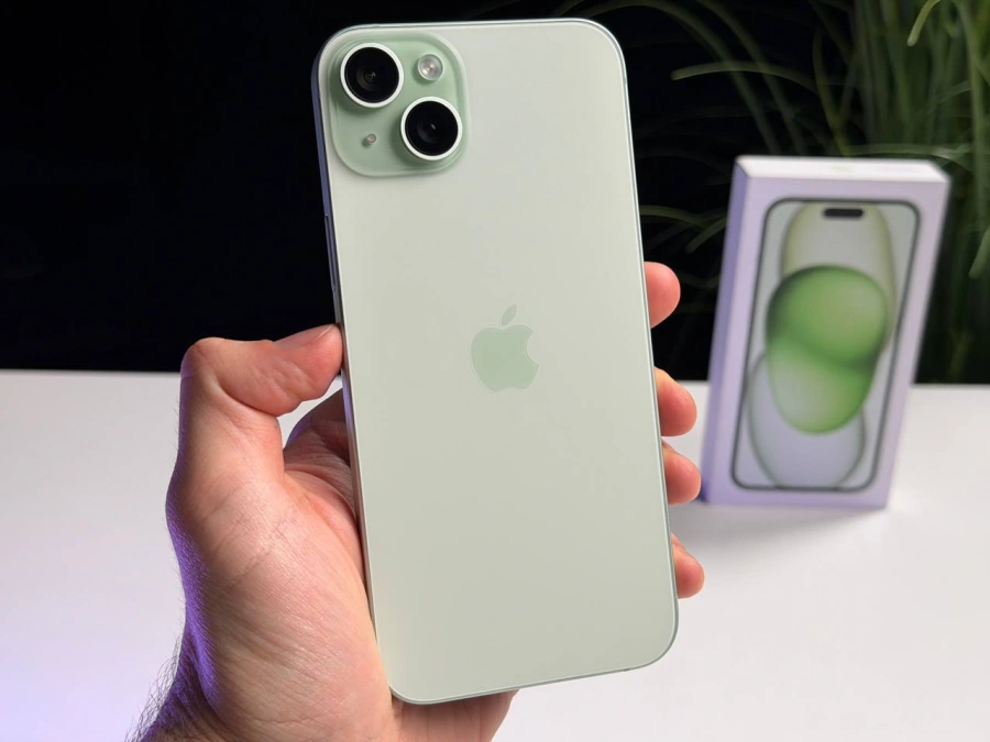ВЖИВАНИЙ Б/У Apple iPhone 15 Plus 128GB Green eSim (MTXW3) - Стан: гарний | Акумулятор: 100% | Комплектація: повний | Гарантія: 3 міс.