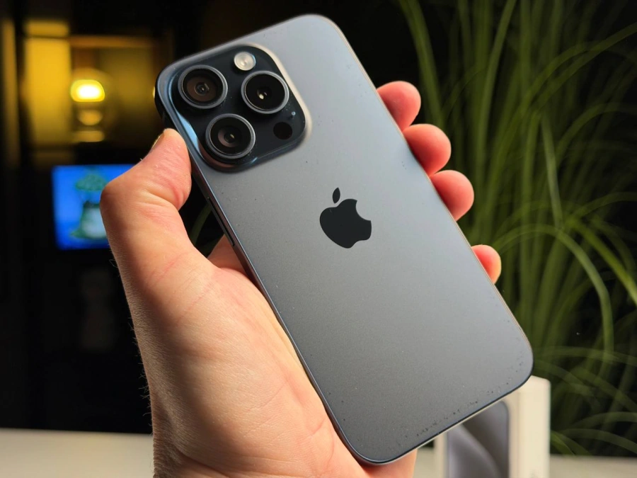ВЖИВАНИЙ Б/У Apple iPhone 15 Pro 128GB Blue Titanium (MTV03) - Стан: гарний | Акумулятор: 100% | Комплектація: повний | Гарантія: 3 міс.