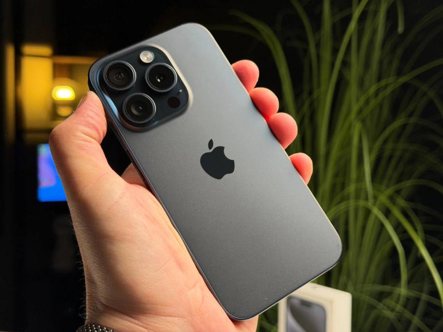 ВЖИВАНИЙ Б/У Apple iPhone 15 Pro 256GB Blue Titanium (MTV63) - Состояние: хороший | Аккумулятор: 100% | Комплектация: полный | Гарантия: 3 мес.