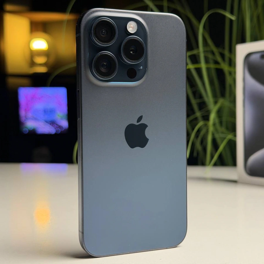 ВЖИВАНИЙ Б/У Apple iPhone 15 Pro 256GB Blue Titanium (MTV63) - Состояние: хороший | Аккумулятор: 100% | Комплектация: полный | Гарантия: 3 мес.