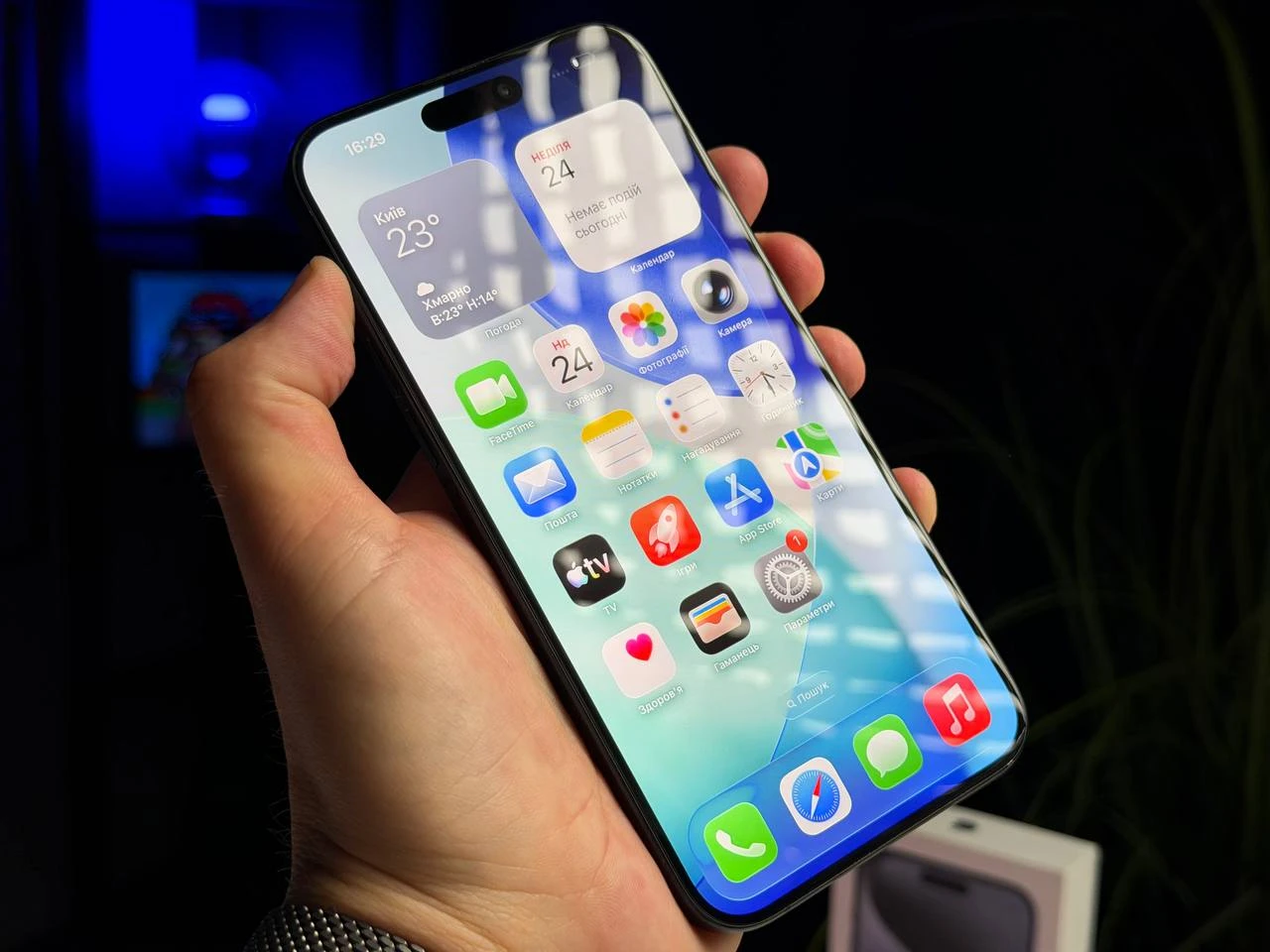 ВЖИВАНИЙ Б/У Apple iPhone 15 Pro Max 512GB Blue Titanium (MU7F3) - Стан: гарний | Акумулятор: 90% | Комплектація: повний | Гарантія: 3 міс.