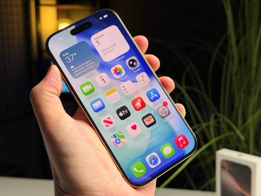 ВЖИВАНИЙ Б/У Apple iPhone 16 Pro 128GB Desert Titanium (MYNF3) - Стан: гарний | Акумулятор: 95% | Комплектація: повний | Гарантія: 3 міс.