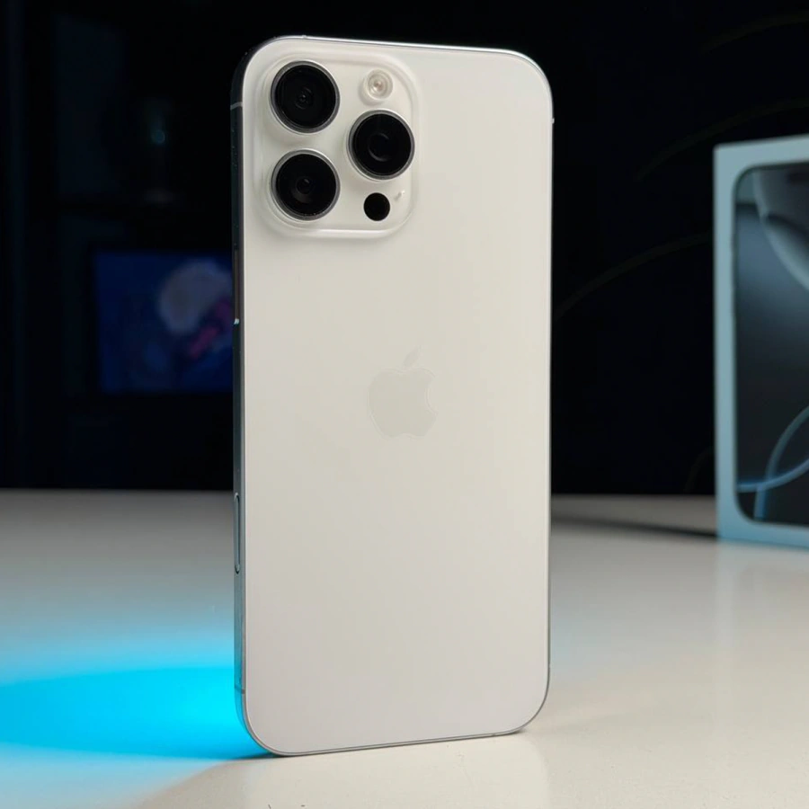 ВЖИВАНИЙ Б/У Apple iPhone 16 Pro Max 256GB White Titanium (MYWW3) - Стан: гарний | Акумулятор: 93% | Комплектація: повний | Гарантія: 3 міс.