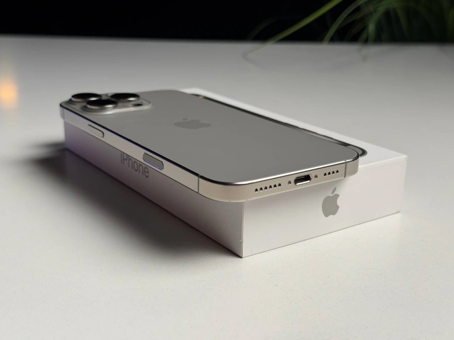 ВЖИВАНИЙ Б/У Apple iPhone 16 Pro Max 512GB Natural Titanium (MYX33) - Стан: гарний | Акумулятор: 91% | Комплектація: повний | Гарантія: 3 міс.