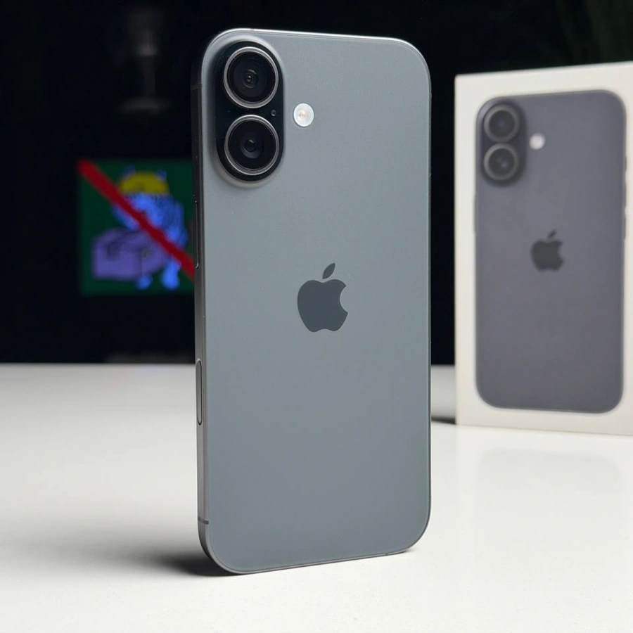 ВЖИВАНИЙ Б/У Apple iPhone 17 256GB Black (MG6J4) - Состояние: хороший | Аккумулятор: 100% | Комплектация: полный | Гарантия: 3 мес.