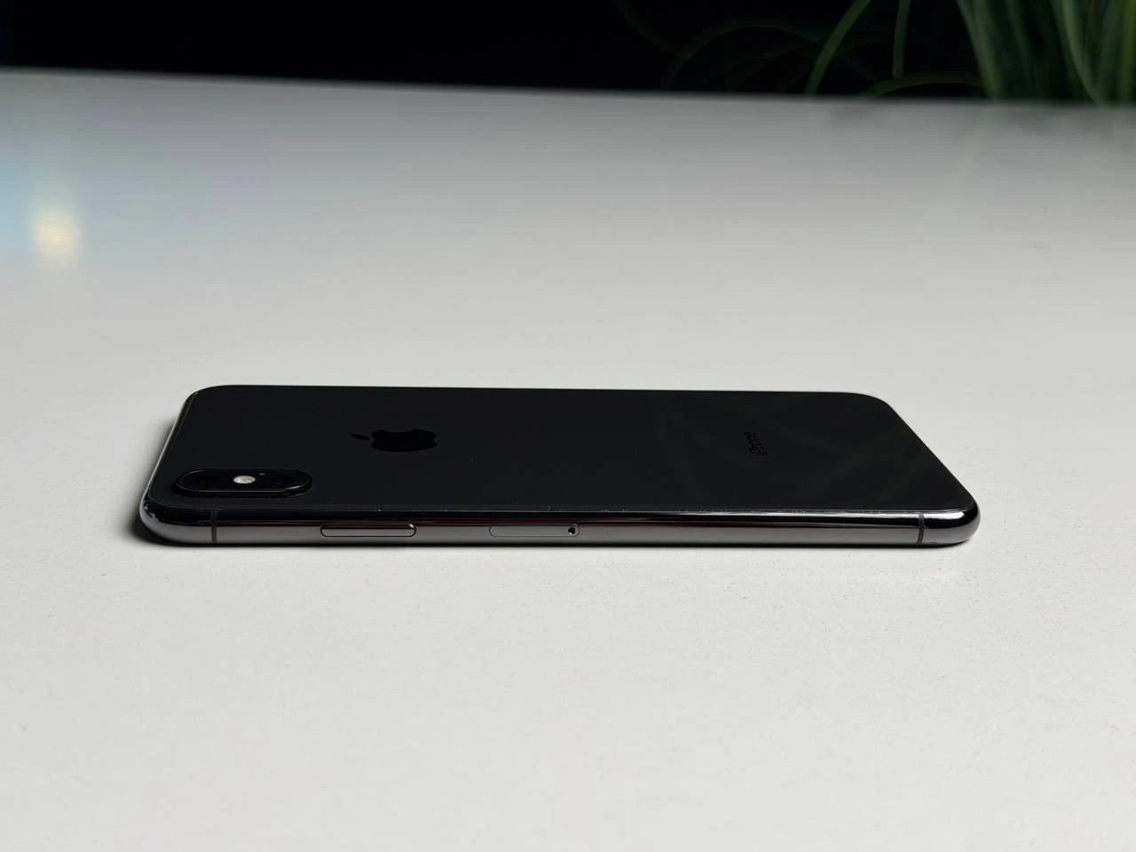 ВЖИВАНИЙ Б/У Apple iPhone XS Max 256GB Space Gray (MT682) - Состояние: хороший | Аккумулятор: 100% | Комплектация: iPhone, кабель | Гарантия: 3 мес.