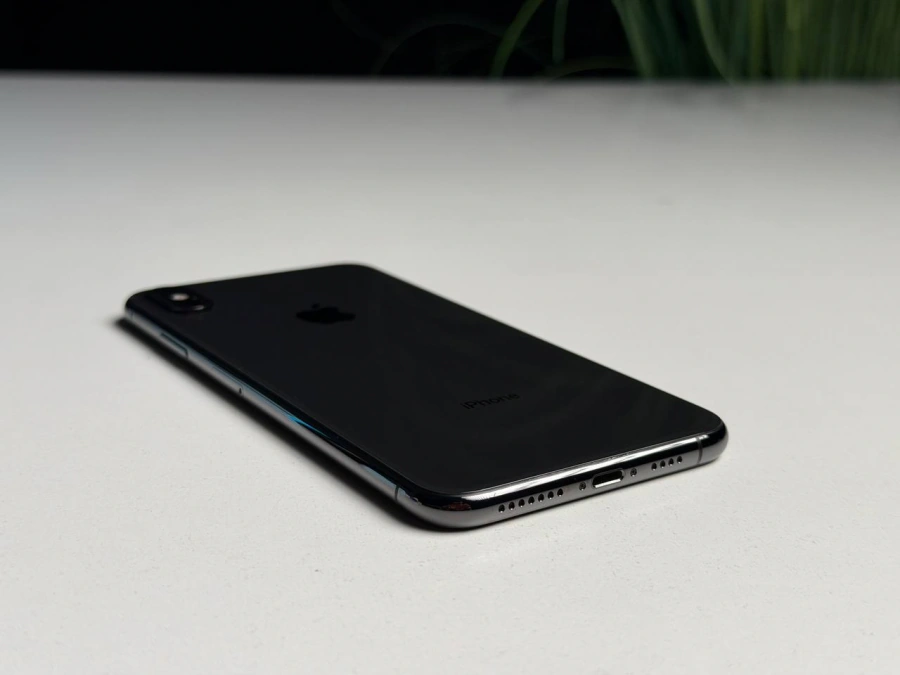 ВЖИВАНИЙ Б/У Apple iPhone XS Max 256GB Space Gray (MT682) - Состояние: хороший | Аккумулятор: 100% | Комплектация: iPhone, кабель | Гарантия: 3 мес.