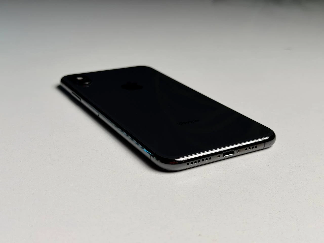 ВЖИВАНИЙ Б/У Apple iPhone XS Max 512GB Space Gray (MT622) - Стан: гарний | Акумулятор: 100% | Комплектація: iPhone, кабель | Гарантія: 3 міс.