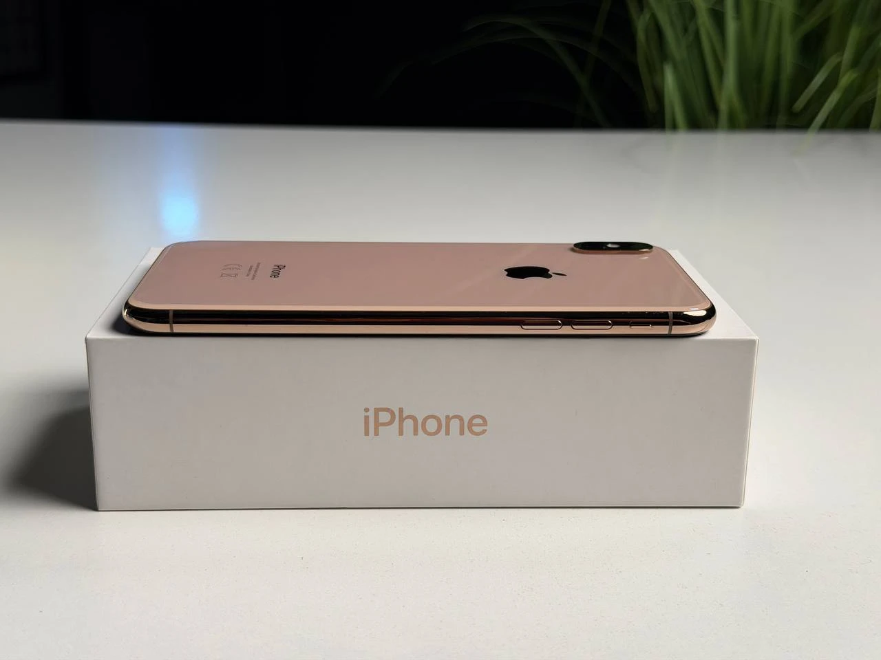 ВЖИВАНИЙ Б/У Apple iPhone XS Max 64GB Gold (MT522) - Состояние: хороший | Аккумулятор: 100% | Комплектация: полный | Гарантия: 3 мес.