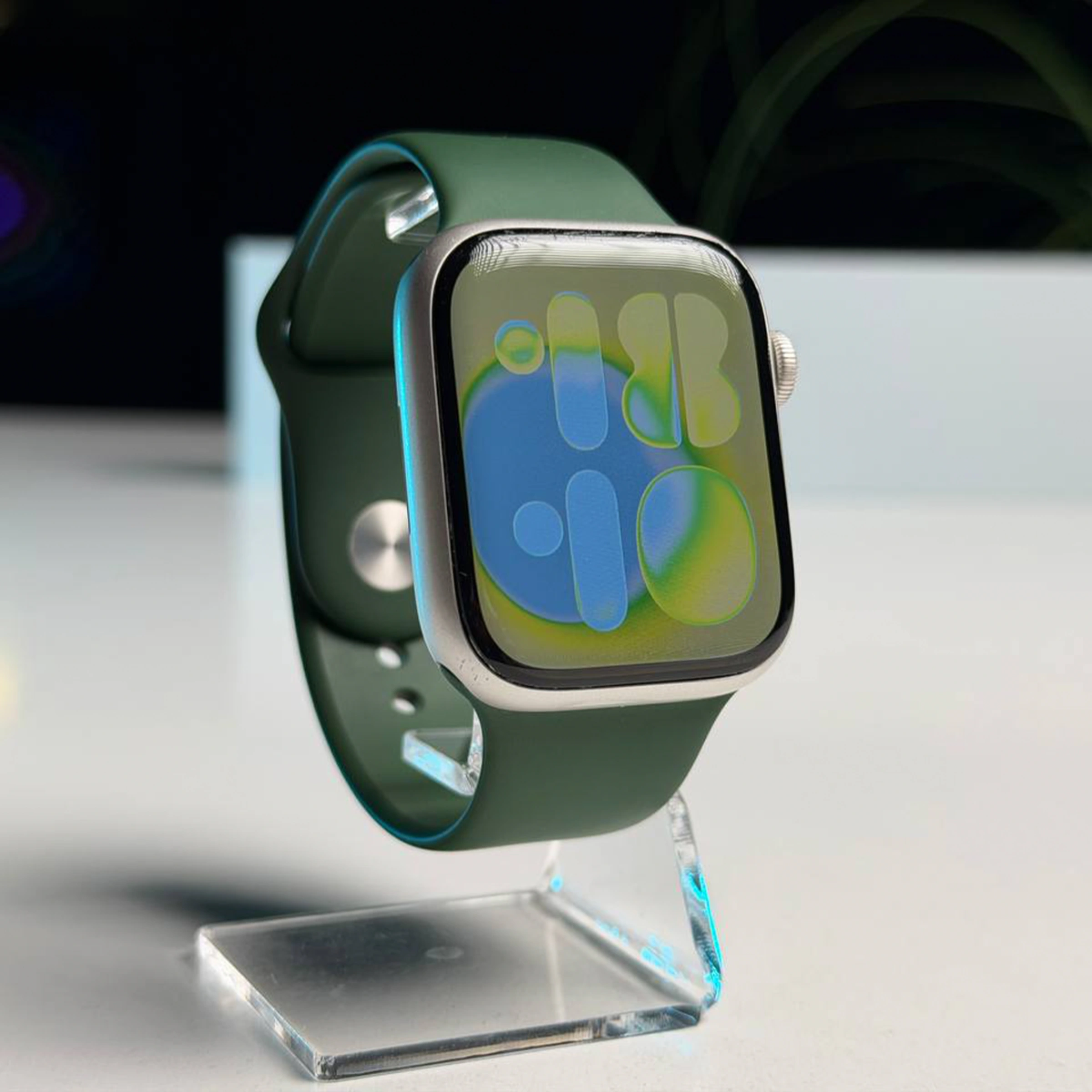 ВЖИВАНИЙ Б/У Apple Watch Series 7 GPS 45mm Starlight Aluminum Case with Starlight Sport Band (MKN63) - Стан: гарний | Акумулятор: 100% | Комплектація: повний | Гарантія: 3 міс.