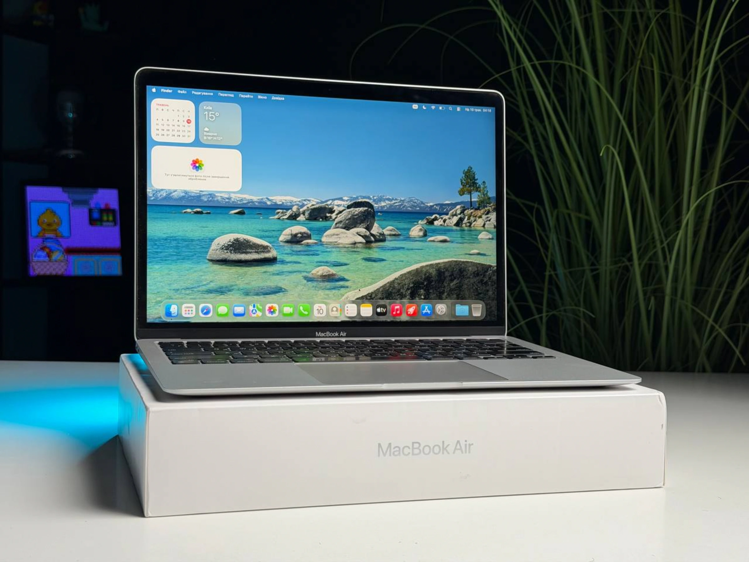 ВЖИВАНИЙ Б/У MacBook Air 13" M1/8CPU/7GPU/8GB/256GB Silver 2020 (MGN93) - Стан: гарний | Акумулятор: 83% | Комплектація: повний | Гарантія: 3 міс.
