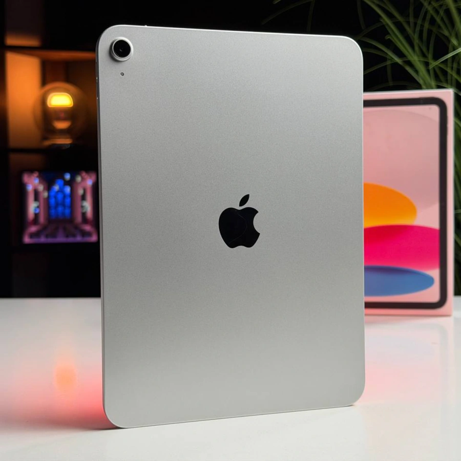 ВИТРИННЫЙ Планшет Apple iPad 11" [А16] 2025 Wi-Fi 128GB Silver (MD3Y4) - Состояние: хороший | Аккумулятор: 100% | Комплектация: полный | Гарантия: 3 мес.