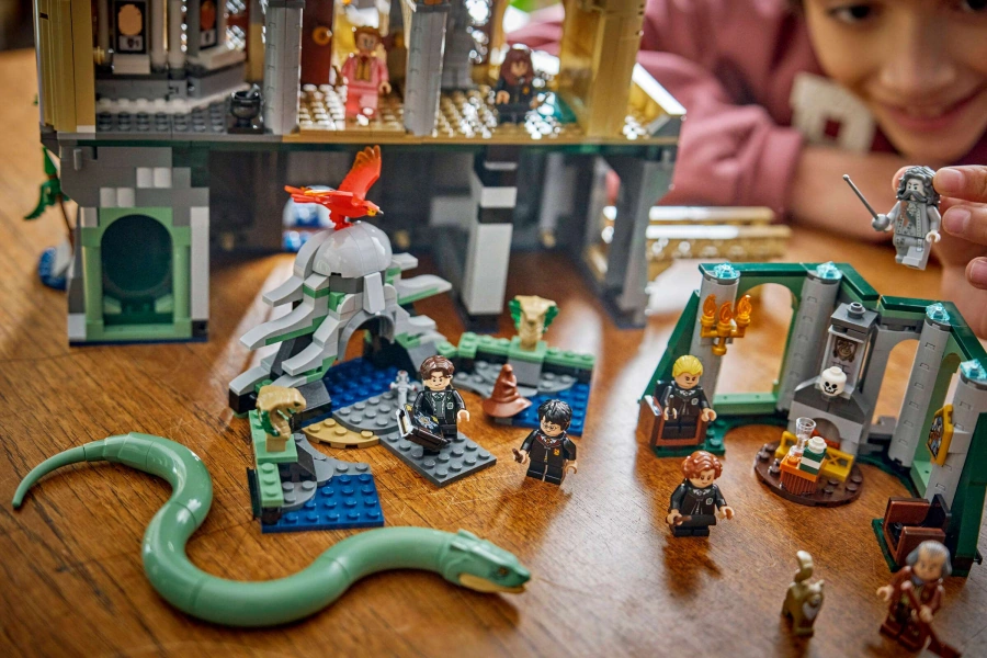 Блоковый конструктор Lego Harry Potter Замок Хогвартс: Восточное крыло (76473)