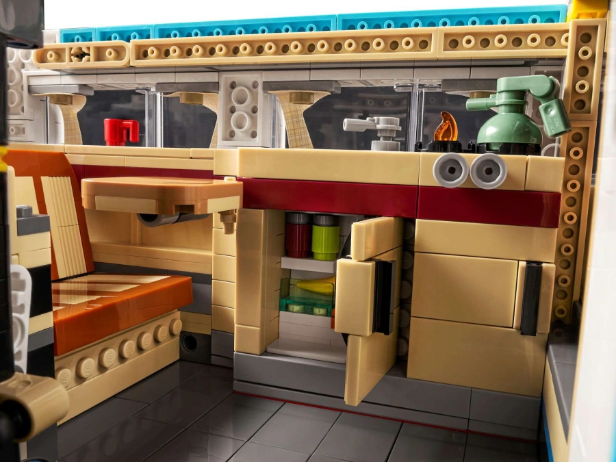 Блоковий конструктор LEGO Icons Фургон Volkswagen T2 Camper (10279)