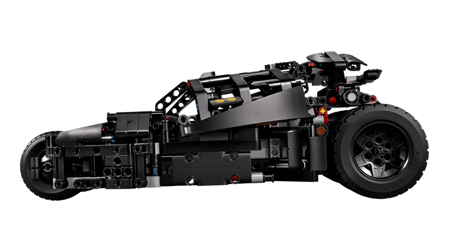 Блоковий конструктор LEGO Technic Batmobile Tumbler (42239)